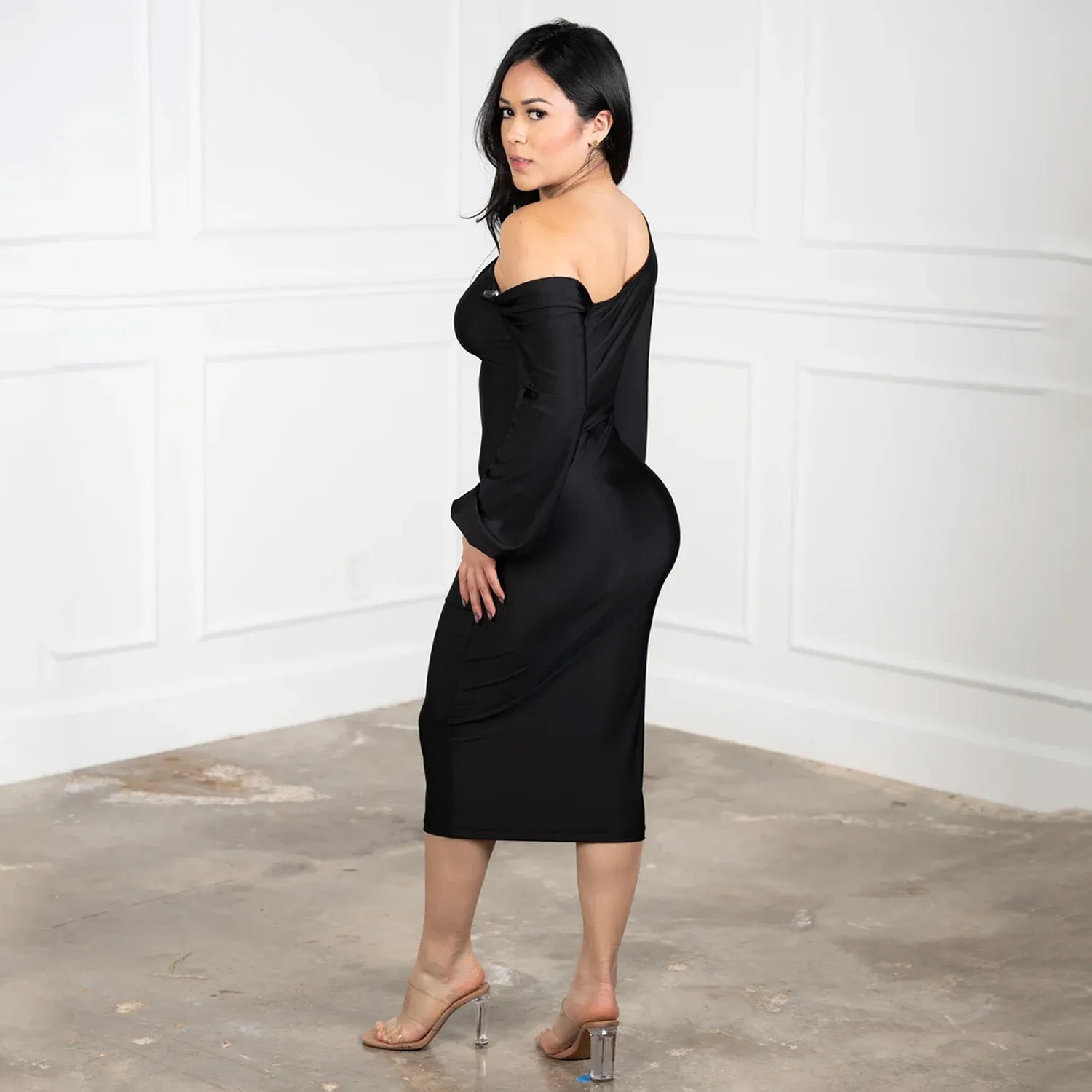 Elegant One Shoulder Bodycon Midi Dress with Dramatic Lantern Sleeve