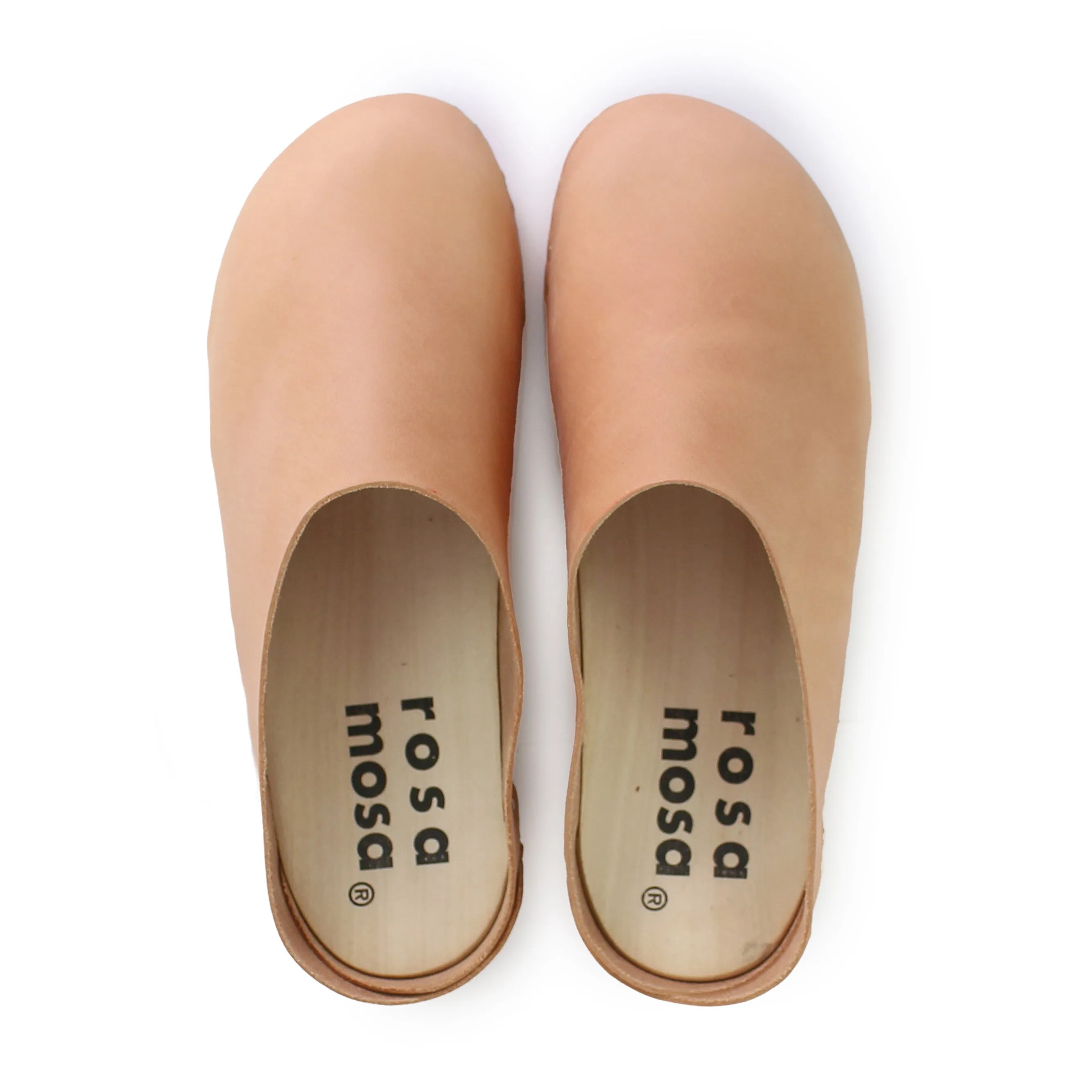 LEO CLOG   Cammello