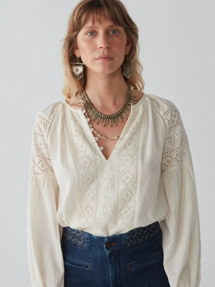 MAISON HOTEL Josephine Blouse in Broderie Merengue