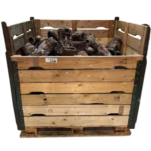 Pallet of 100 DISTRESSED GORE TEX Brown Combat Boots