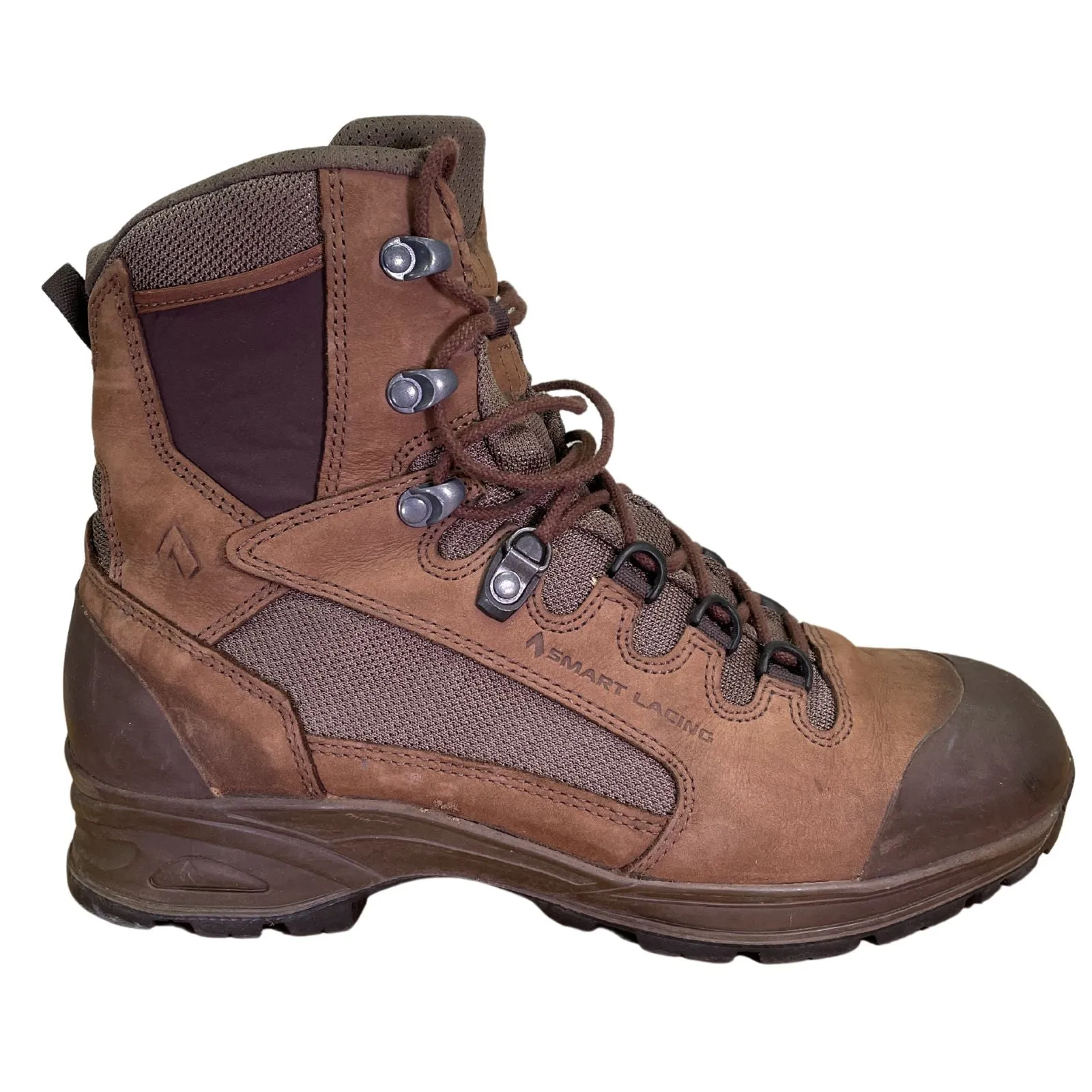 Pallet of 100 DISTRESSED GORE TEX Brown Combat Boots