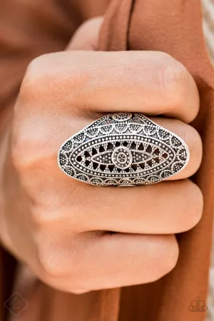 Paparazzi - TRIBAL and Tribulation - Silver Ring