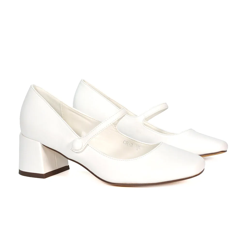 Rhea Mid Block Heel Closed Toe Mary Jane Shoes With Strap in Silver Metallic