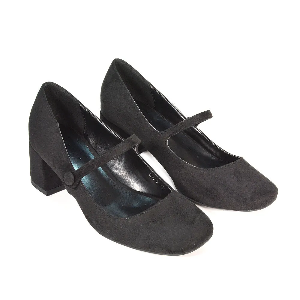 Rhea Mid Block Heel Closed Toe Mary Jane Shoes With Strap in Silver Metallic