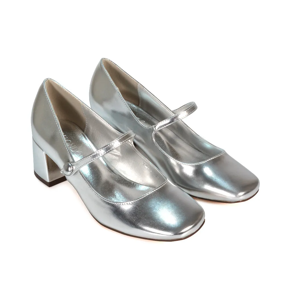Rhea Mid Block Heel Closed Toe Mary Jane Shoes With Strap in Silver Metallic