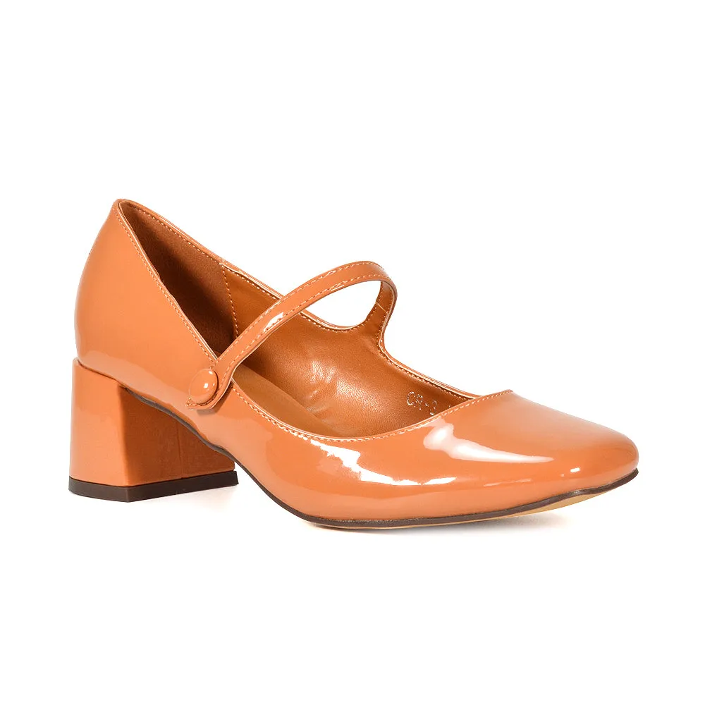Rhea Mid Block Heel Closed Toe Mary Jane Shoes With Strap in Silver Metallic