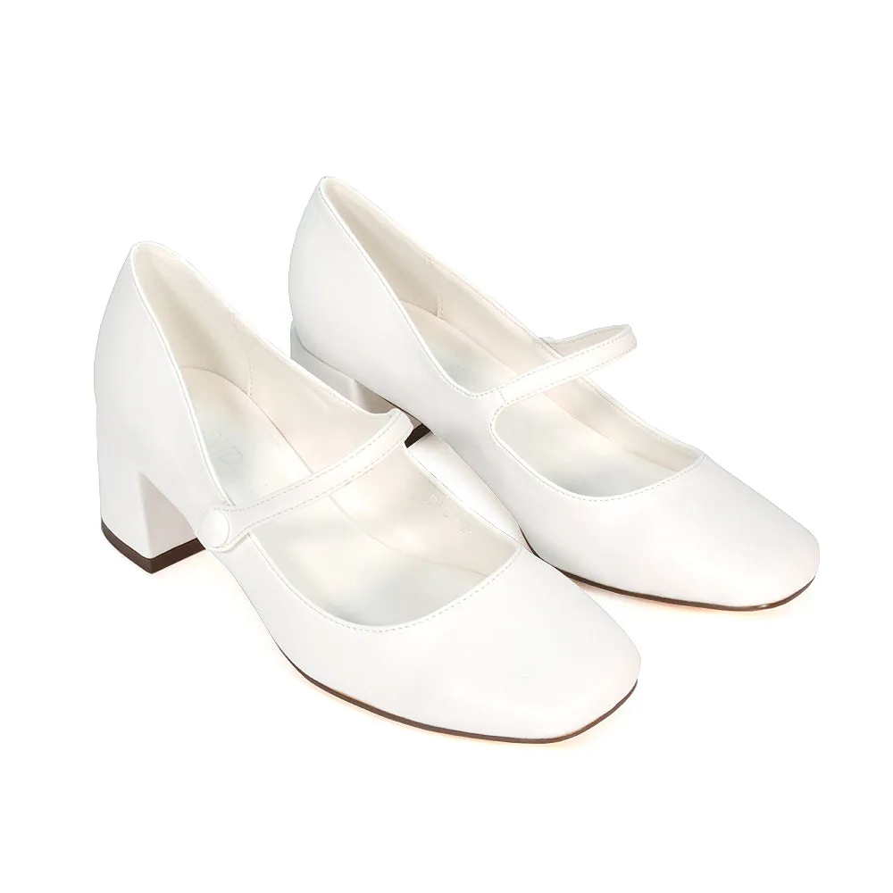 Rhea Mid Block Heel Closed Toe Mary Jane Shoes With Strap in Silver Metallic