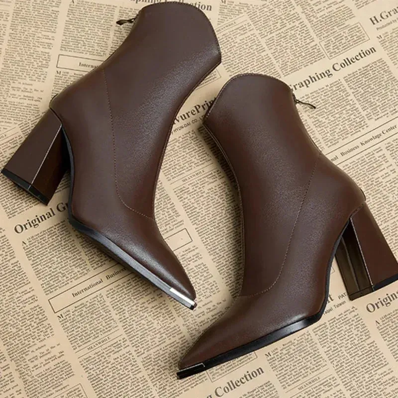 Rowy™ | Chrome-Tipped Boots