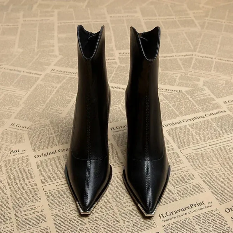 Rowy™ | Chrome-Tipped Boots