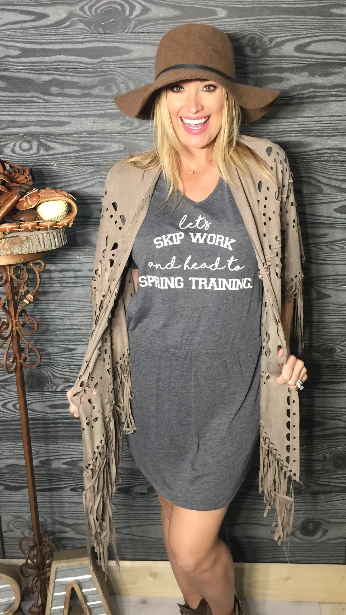 SPRING TRAINING - Grey Sleeves