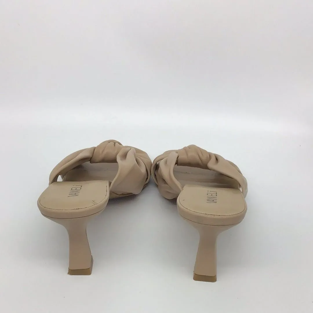 Vaneli Heels