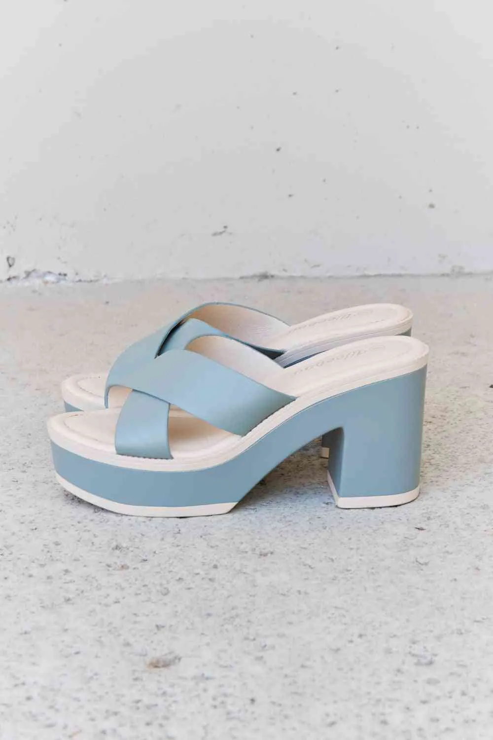 Weeboo Empowering Misty Blue Contrast Platform Sandals