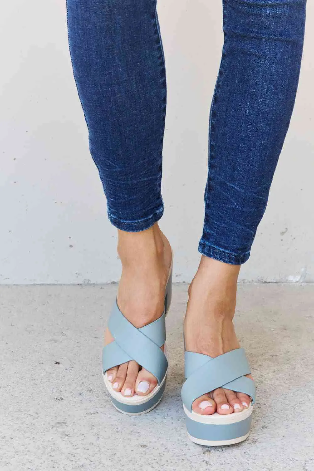 Weeboo Empowering Misty Blue Contrast Platform Sandals