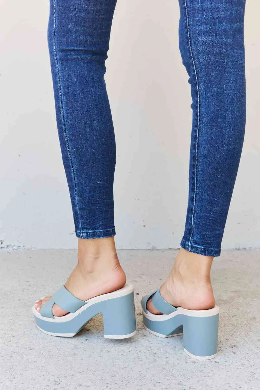 Weeboo Empowering Misty Blue Contrast Platform Sandals